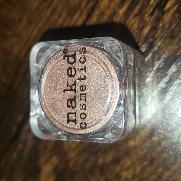 Naked Cosmetics Loose Pigment Eyeshadow NN #03 - Picture 3 of 3